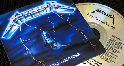 Metallica “Ride the Lightening” CD cover and CD.