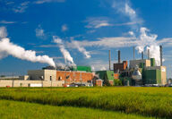 Photo of the former Fortress paper plant in Thurso, Québec.